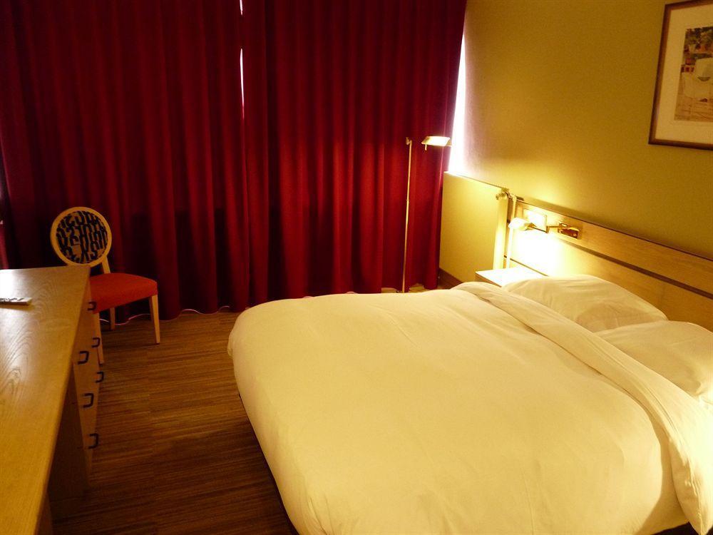 Hotel Olivier Штрассен Екстер'єр фото