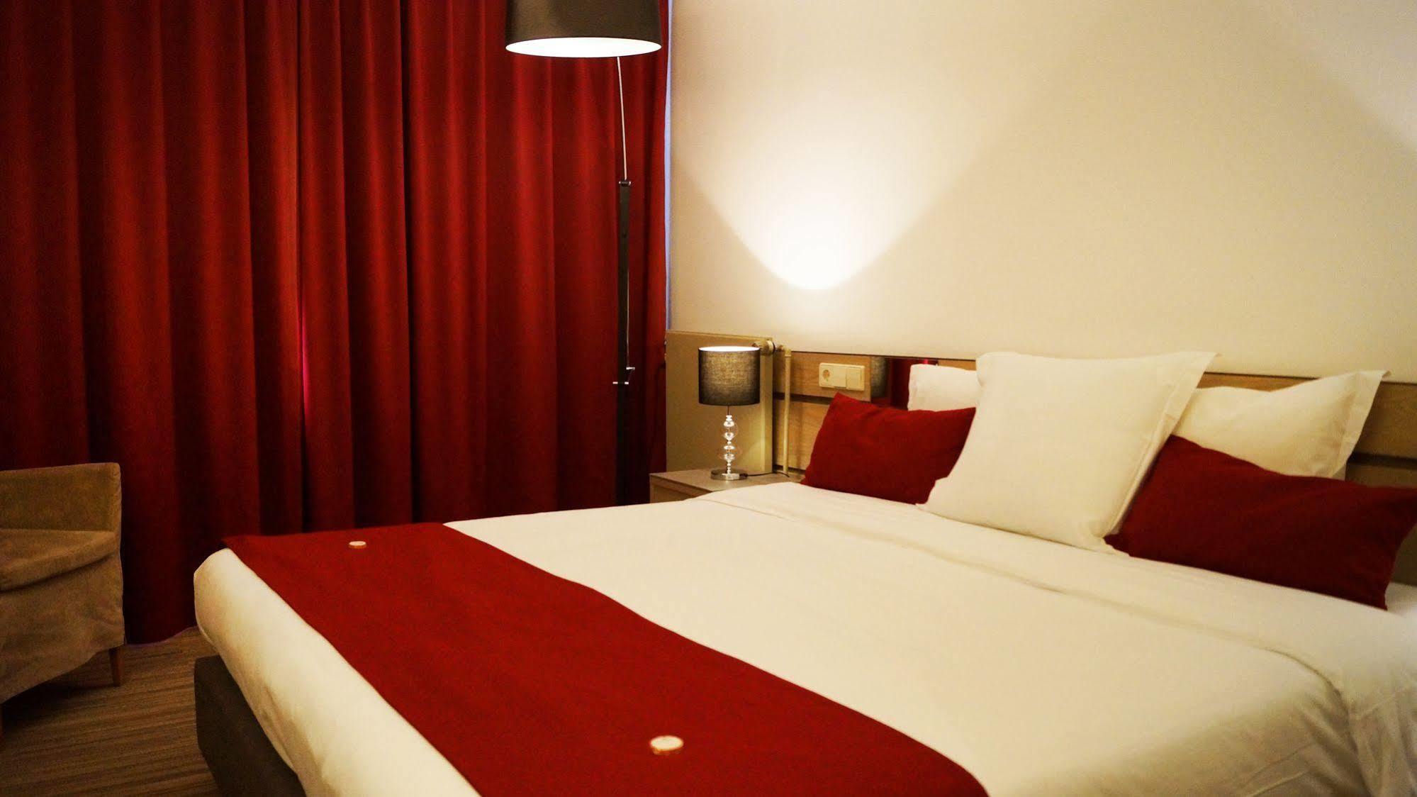 Hotel Olivier Штрассен Екстер'єр фото